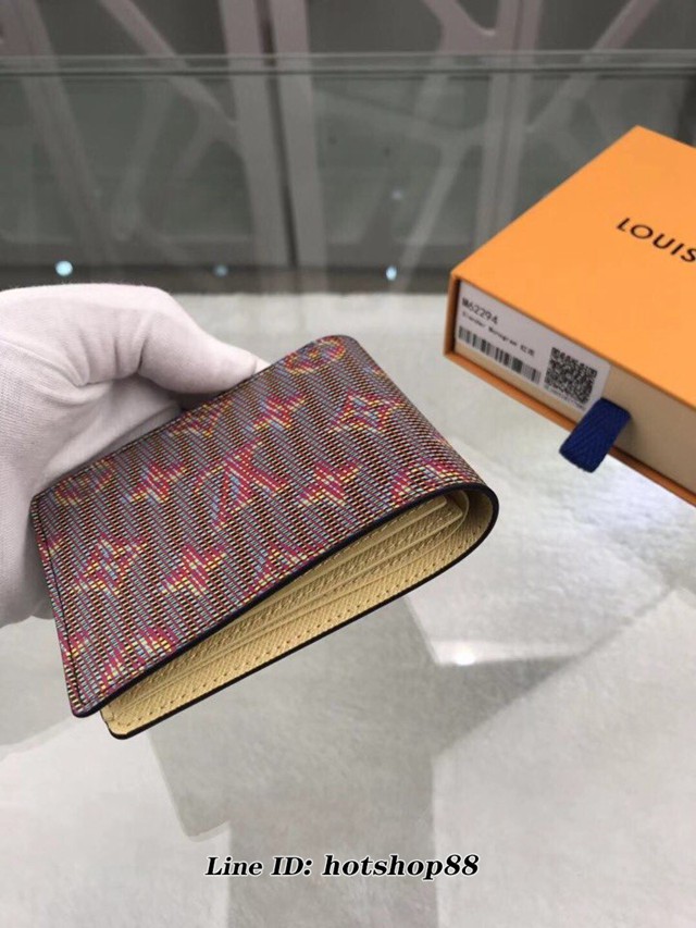 路易威登LV錢包 M62294紅花 經典圖案浸潤霓虹色彩 Slender錢夾包 LV男士短夾 xxlv1906